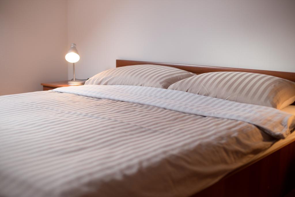 Apartment Oreskovic โอโทชาส ภายนอก รูปภาพ